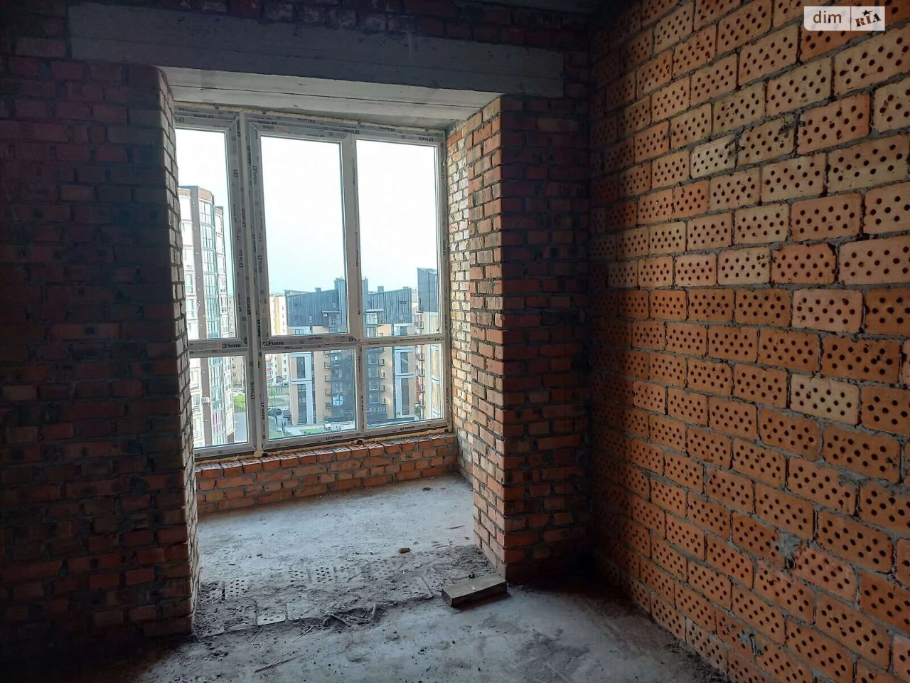 Продаж Квартира Озерна