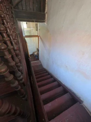 3-кімнатна квартира 95 м² в історичній кам'яниці на вул. Шев