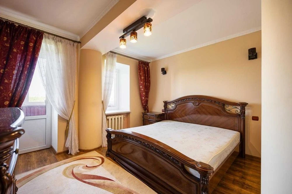 Sale/3rd apartment/Renovation/Lazarenka/New building/Lviv