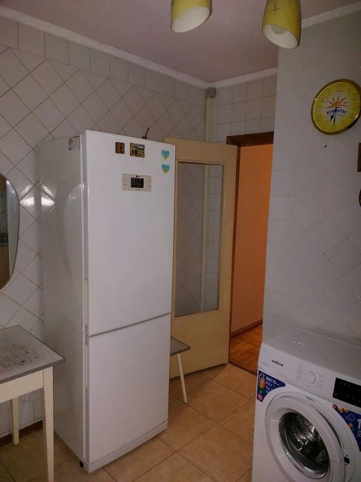 Продам 1к квартиру улучшенной планировки метро Холодная гора