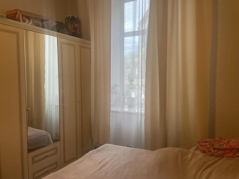 Продаж 4-к.квартири, площа Д.Галицького, Центр, пл. Ринок