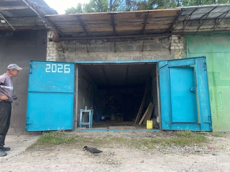 Продам большой гараж 10,2м на 3,3м  ГК Самара ул. Малинская