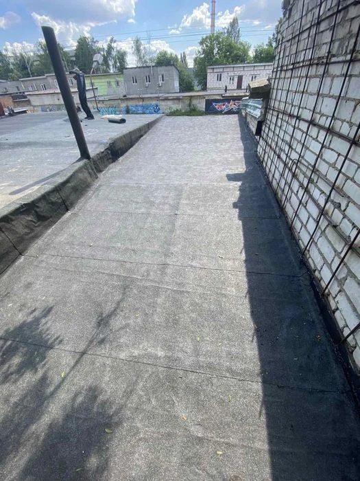 Продам большой гараж 10,2м на 3,3м  ГК Самара ул. Малинская