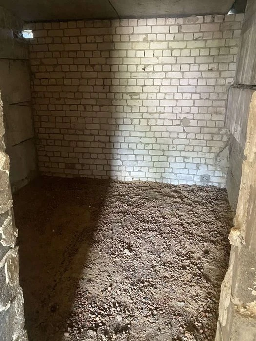 Продам большой гараж 10,2м на 3,3м  ГК Самара ул. Малинская