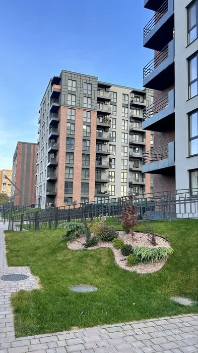 Продаж 2 кім  кв у ЖК West Towers / 4 будинок, введений в ек