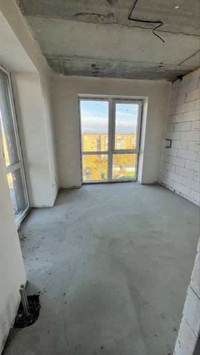 Продаж 2 кім  кв у ЖК West Towers / 4 будинок, введений в ек
