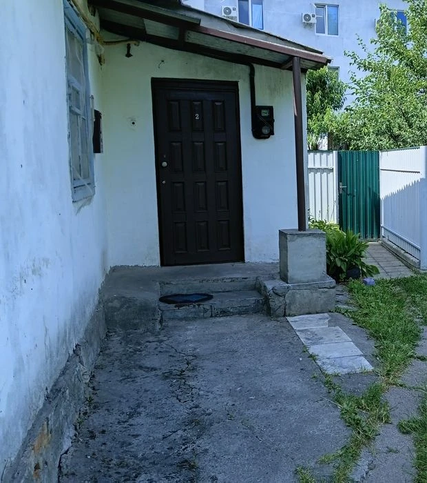 Продам частину будинку у Центрі м. ЖИТОМИР