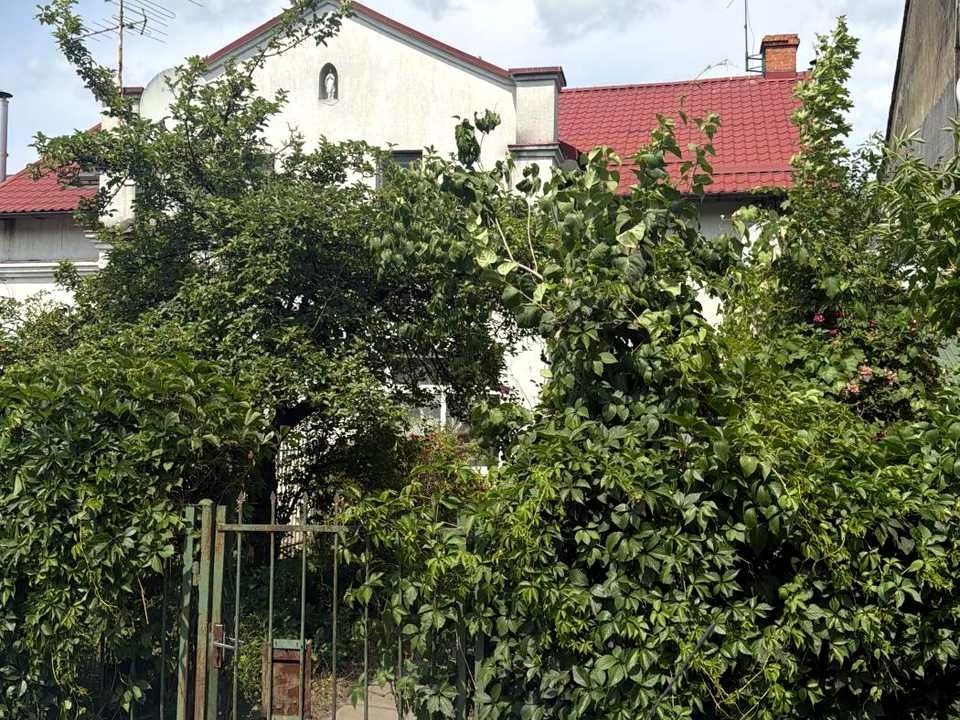 Будинок. Львів, Анатолія Вахнянина вул.