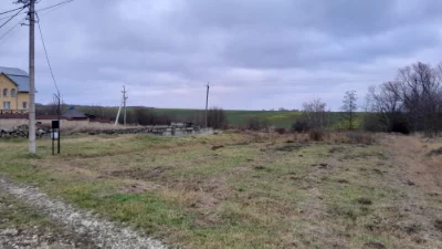 Продається зем.діл.28сот.під буд.р-н Пасічна 1500за 1сот.