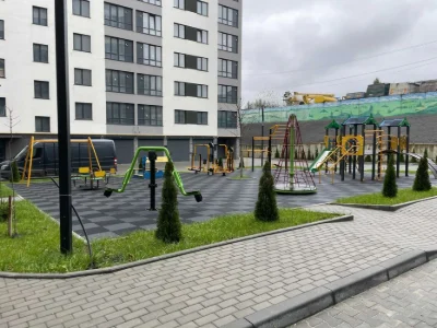 Продам квартиру з ремонтом в новому сучасному ЖК
