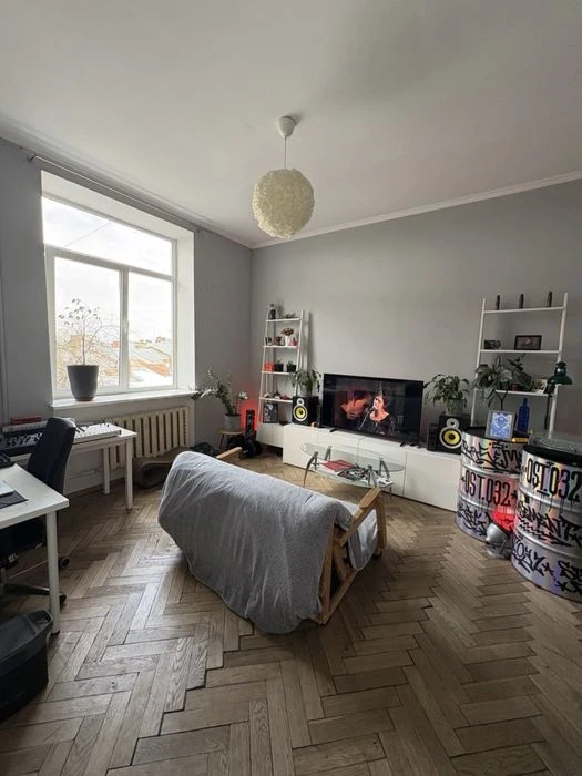 Продаж 2-х кімн квартири вул. Глібова