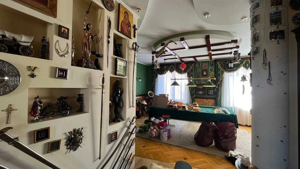 Продаж квартири на вул. Олеся