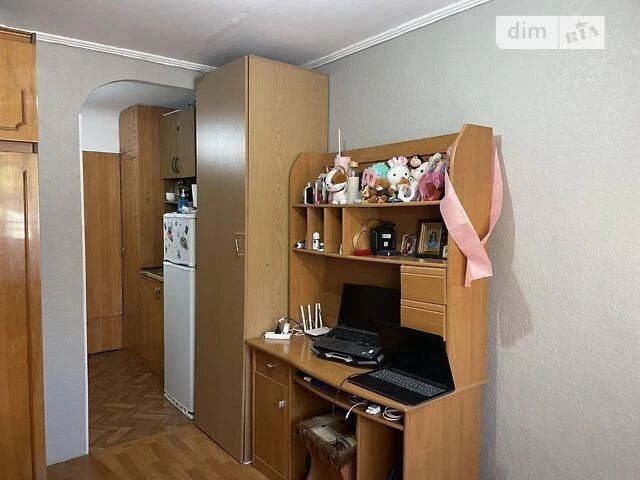 Продаж кімнати 26 кв. м на вул. Олекси Тихого 18/20 • ID 348