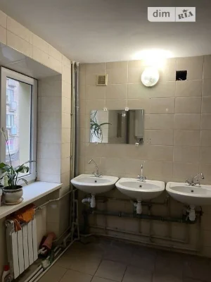 Продаж кімнати 26 кв. м на вул. Олекси Тихого 18/20 • ID 348