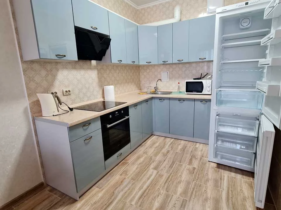 Квартира. Київ, Осокорська вул.
