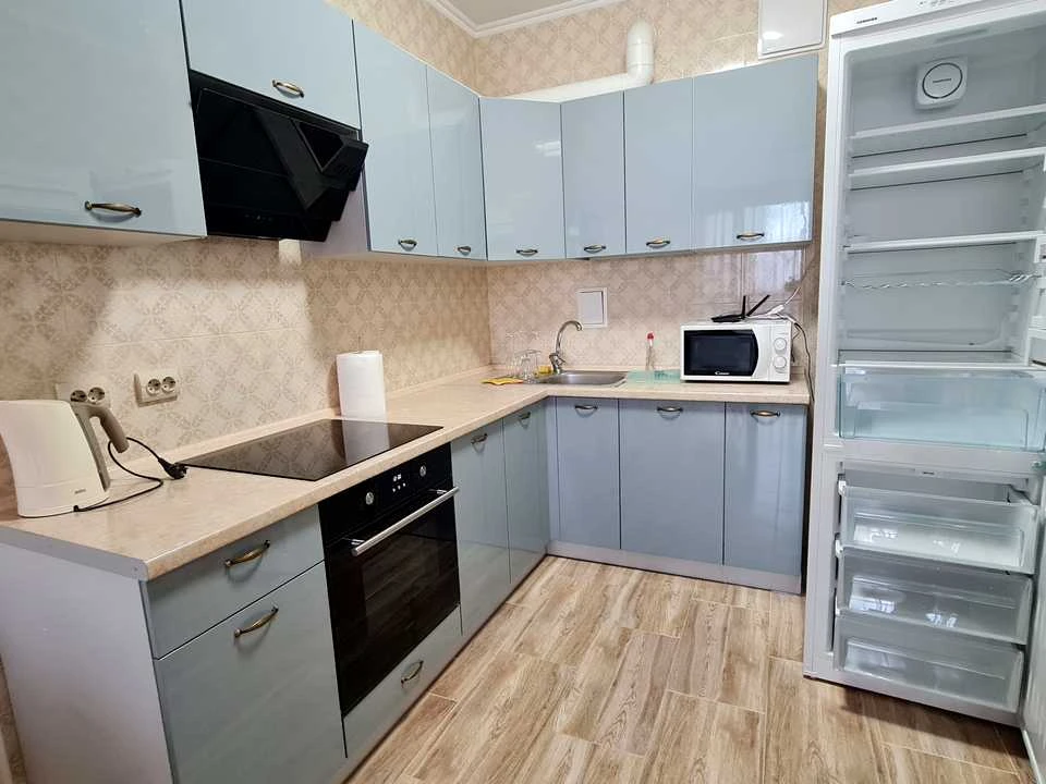 Квартира. Київ, Осокорська вул.