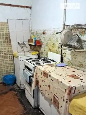 Здам в оренду кімнату на вул. Сирецька 30 довгостроково • ID