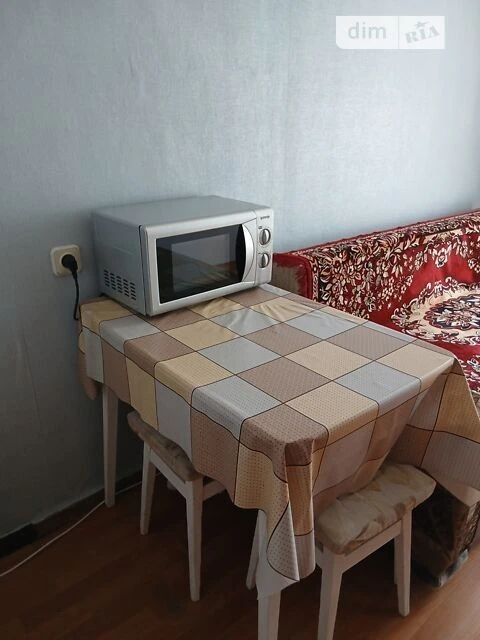 Здам в оренду кімнату на вул. Електриків 26/30, кв. 16 довго