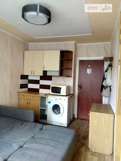Здам в оренду кімнату на вул. Миропільська 15А довгостроково