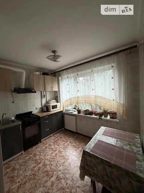 Здам в оренду кімнату на просп. Науки 6, кв. 149 довгостроко
