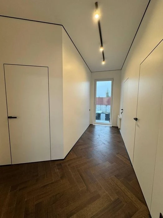Автономний будинок (без комісії) 180 м² та 8 соток поруч з O