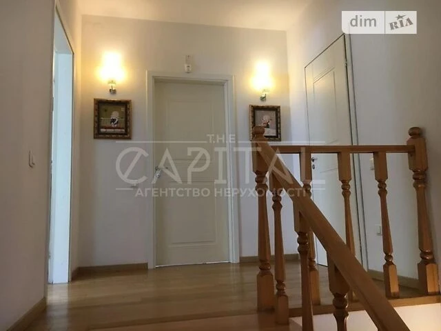 Продаж 2 поверхового будинку з ділянкою на 20 соток, 250 кв.