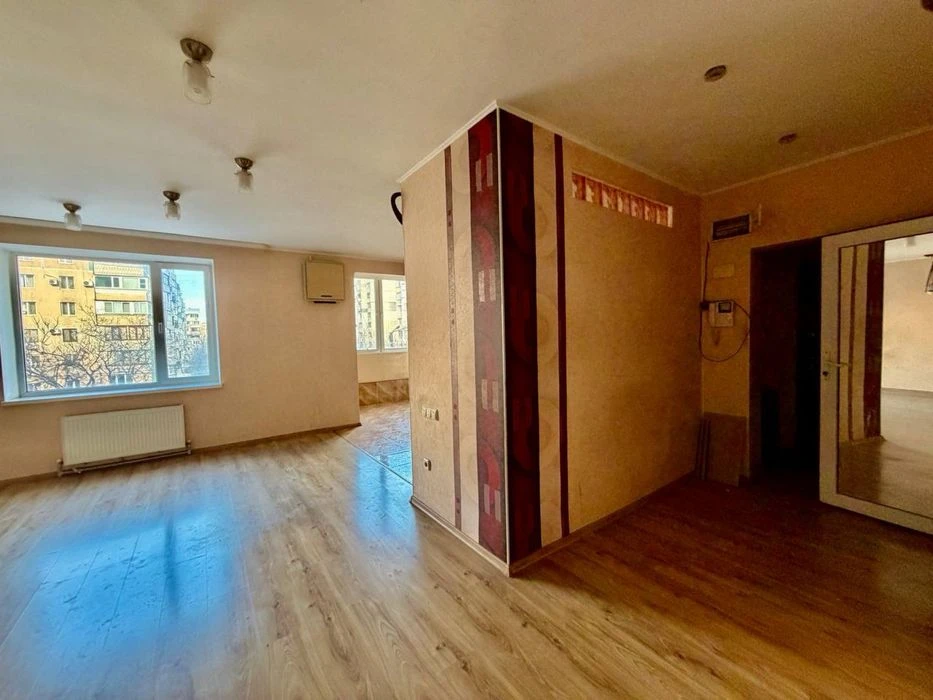 Продажа трехкомнатной квартиры на Таирова. Вильямса 59-Г