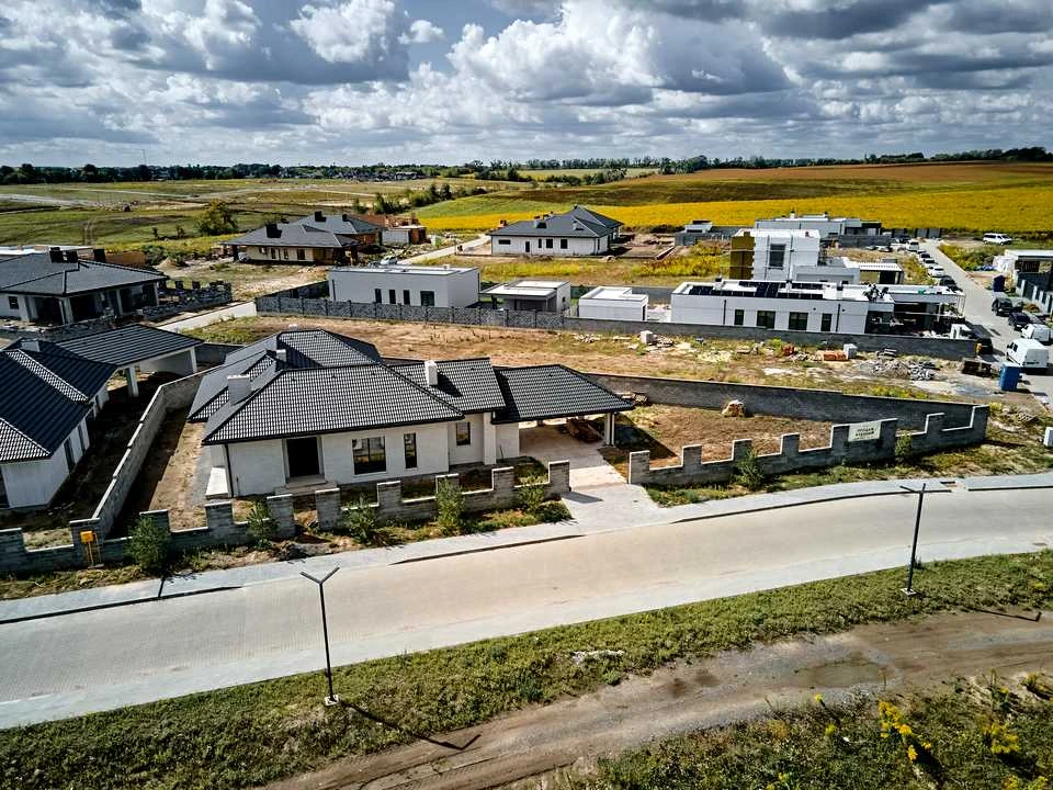 Будинок. Рівне, Гармонії
