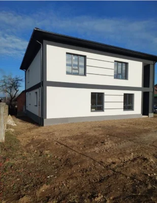 Продам будинок в районі Пасічної