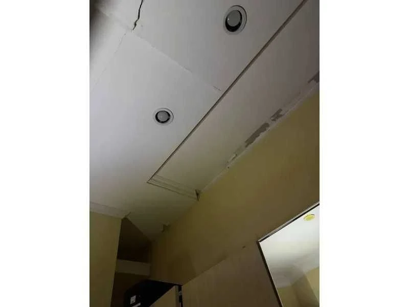 Продажа 6-комн. квартиры 211 м² в центре, ул. Жилянская, 30А