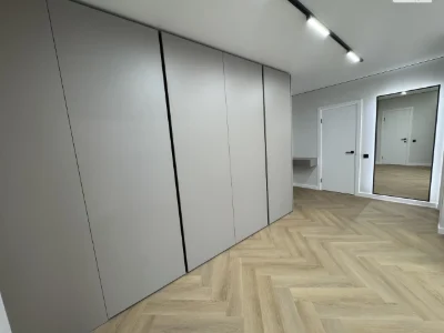 Продаж Квартира Набережна