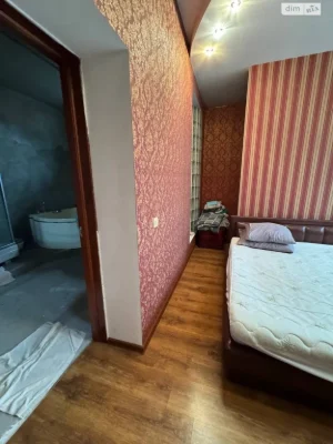 Продаж Дім