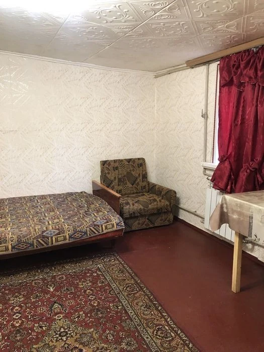 Здам 1-кімнатну окрему квартиру в приват. будинку, м Лісова,
