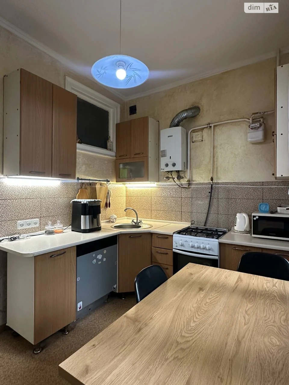 Продаж Квартира Титова