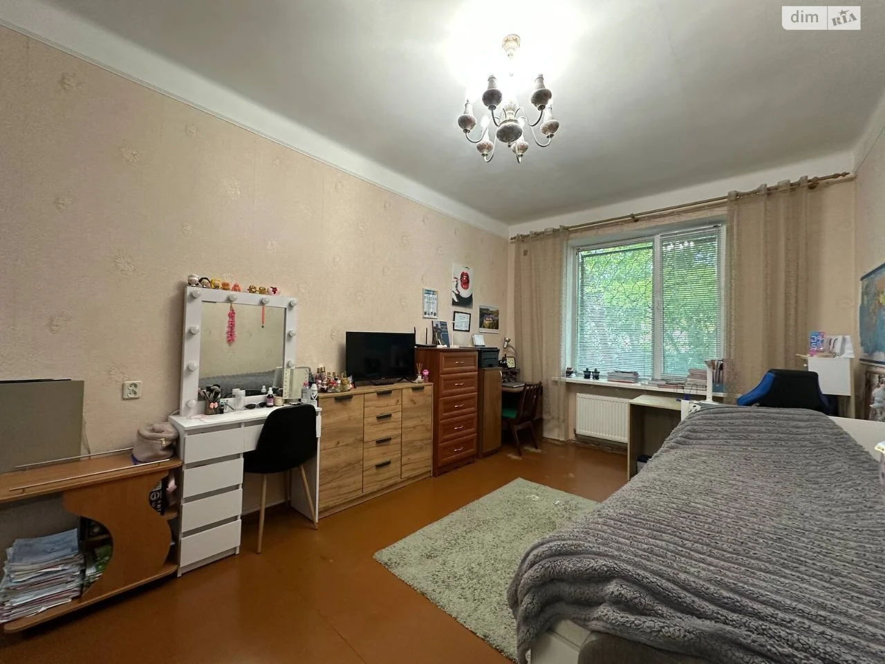 Продаж Квартира Титова