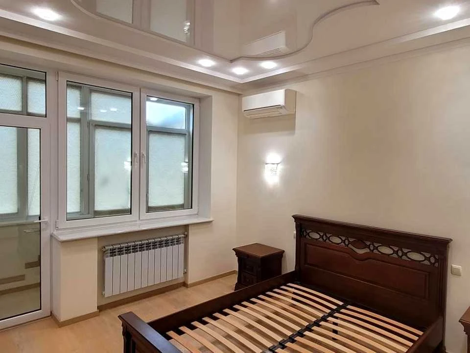 Квартира. Запоріжжя, Дніпровські Пороги вул.
