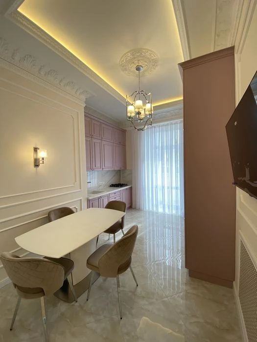 Оренда 3к квартира Поділ метро Контрактова Спаська, 6а