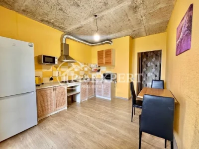 53 кв. м Берестейський просп, метро Житомирська 2хв