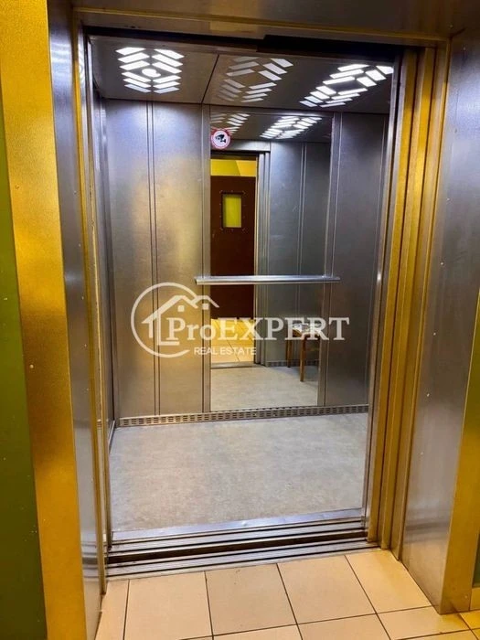 53 кв. м Берестейський просп, метро Житомирська 2хв