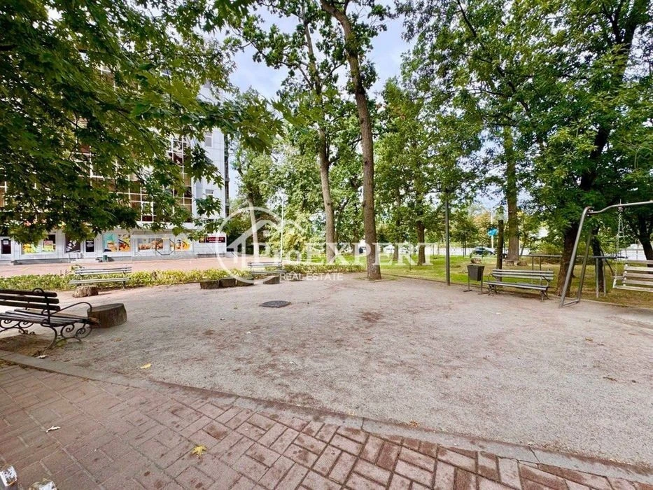 53 кв. м Берестейський просп, метро Житомирська 2хв