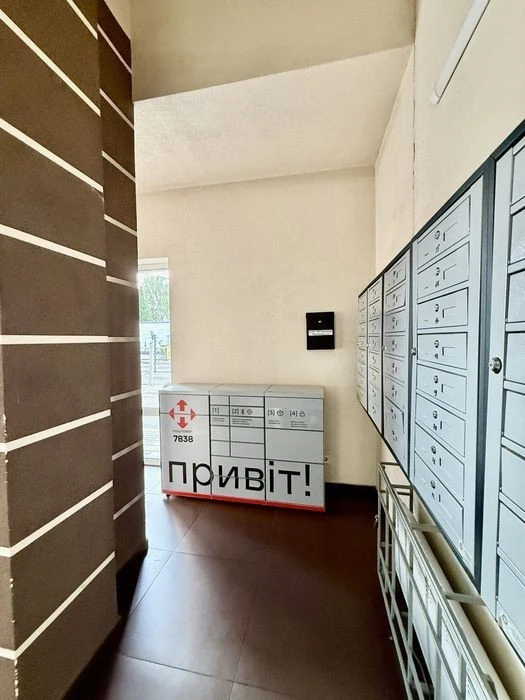1 кім. з газ. автономним опаленням Паркленд, Parkland, метро