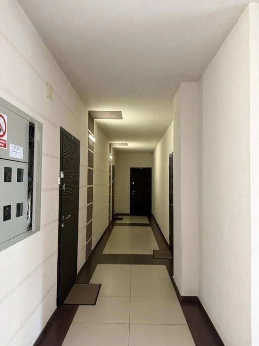 1 кім. з газ. автономним опаленням Паркленд, Parkland, метро