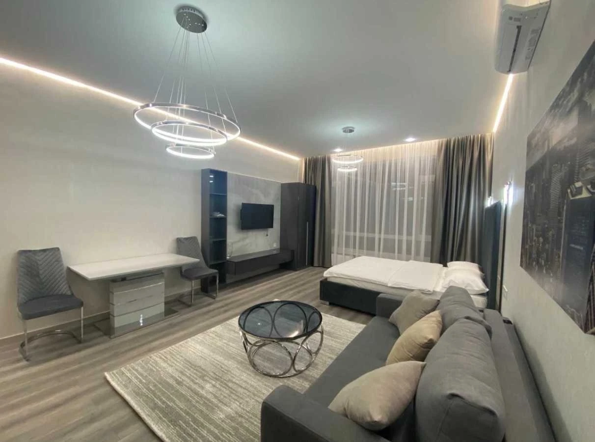 Sale of 1-room apartment 40 m², Vladimir Antonovych str.