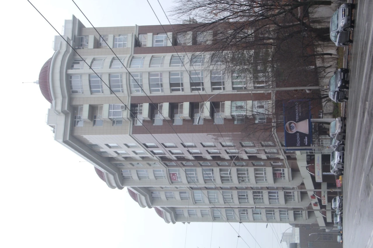 Sale of 1-room apartment 40 m², Vladimir Antonovych str.