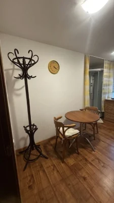 Здам 1 к. кв. без комісії, для 1-ої людини без тварин, м. Ки