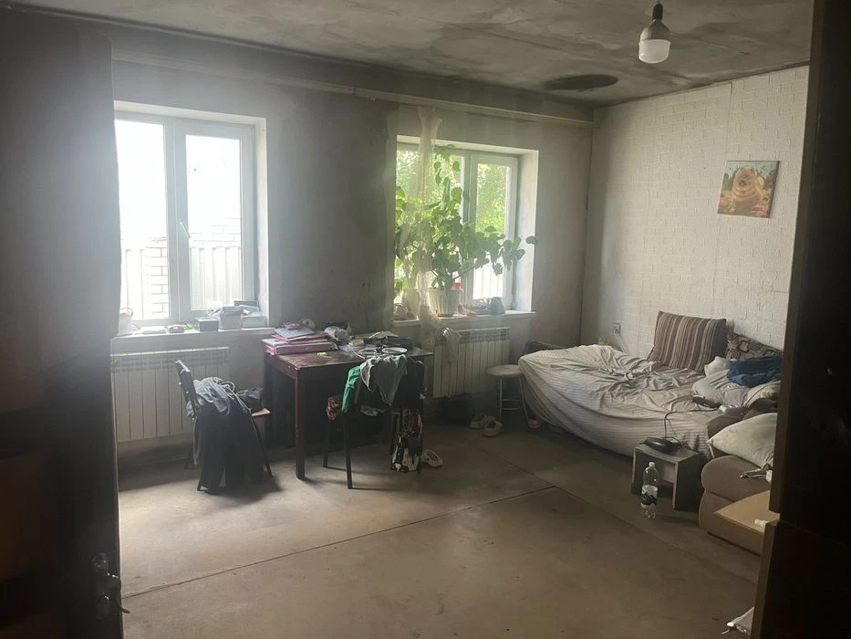 Продам 2х этажный дом Ж/М Игрень