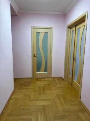 Топ ціна м Івано-Франківська 2к центральна частина міста Про