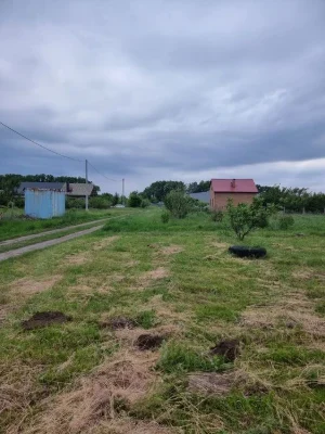 Яр, поруч з вулицею Чорнухінська, рівна ділянка 15сот, комун