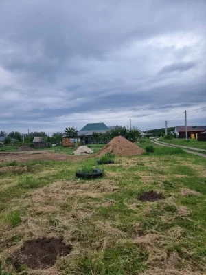 Яр, поруч з вулицею Чорнухінська, рівна ділянка 15сот, комун