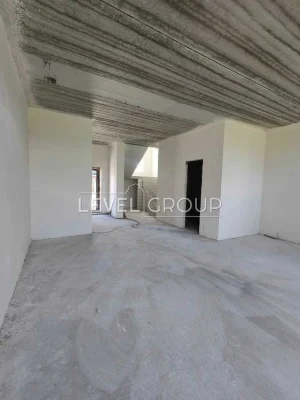 Продаж двоповерхового будинку в закритому КМ Osocor House/ву